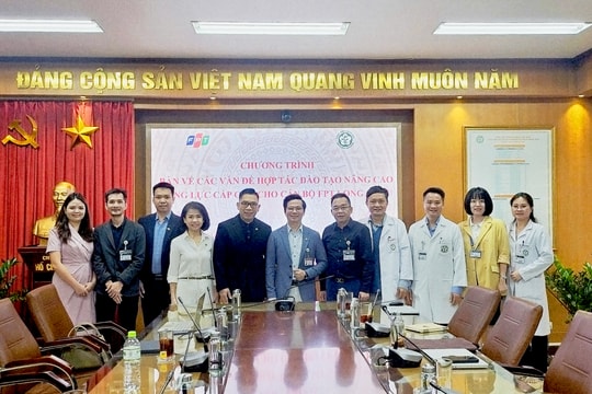 Bệnh viện Bạch Mai và FPT thúc đẩy hợp tác về đào tạo nâng cao năng lực cấp cứu cho đội ngũ FPT Long Châu