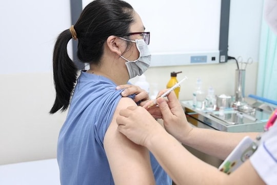 Bệnh viện Ung Bướu TP.HCM hưởng ứng Ngày Sức khỏe toàn dân Việt Nam