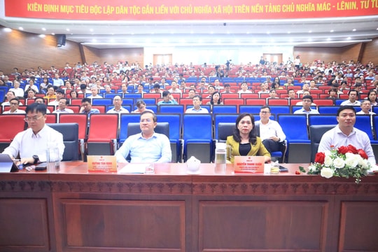 Hơn 2.400 cán bộ, đảng viên tham dự Hội nghị thông tin thời sự quý I/2026