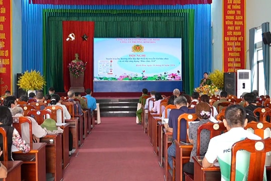 Công an phường Bình Hòa: Hỗ trợ người dân biết cách “Báo cháy 114” trên điện thoại thông minh