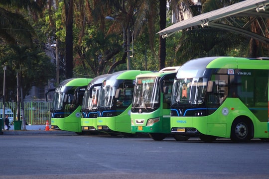 Miễn phí vé xe buýt: Cú hích cần đi kèm chất lượng và thuận tiện