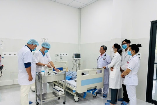 3 ca chạy thận đầu tiên tại Trung tâm Y tế Quân dân y Côn Đảo