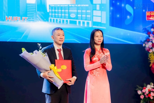 PGS.TS Trần Mạnh Hà làm Hiệu trưởng HUFLIT nhiệm kỳ 2026 – 2030