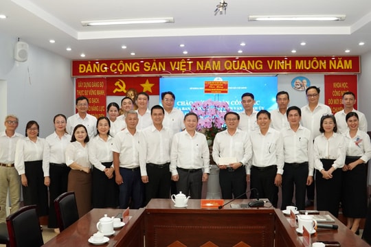 Lãnh đạo Ban Tuyên giáo và Dân vận Thành ủy TP.HCM thăm các đơn vị khoa học công nghệ