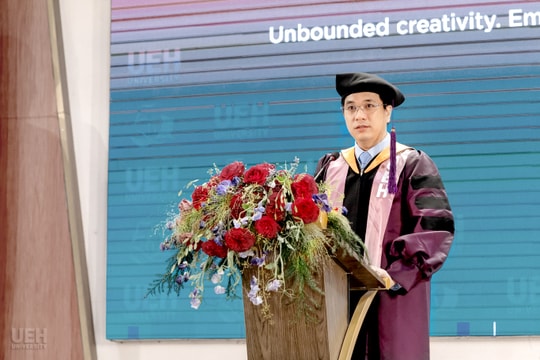 PGS.TS Bùi Quang Hùng giữ chức vụ Giám đốc Đại học Kinh tế TP.HCM