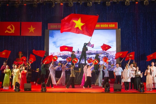 Khát vọng tuổi trẻ lan tỏa qua Liên hoan Kịch nói HCMUE 2026