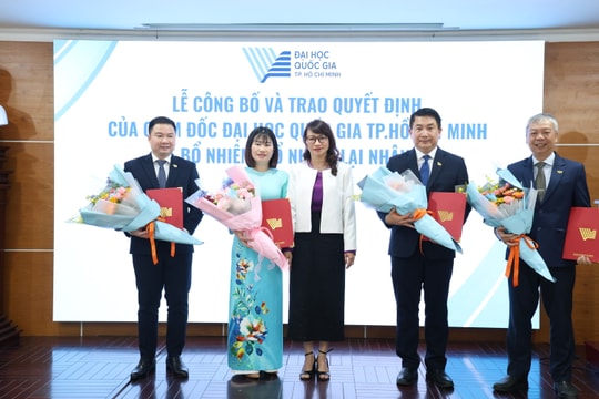 ĐHQG TP.HCM công bố các quyết định về công tác nhân sự lãnh đạo, quản lý