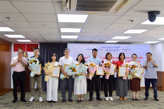 Chuyên đề viết về y tế TP.HCM của Tạp chí Khoa học phổ thông được khen thưởng