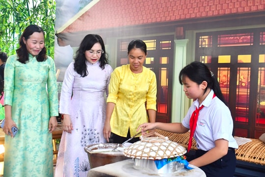 Sôi nổi chuỗi hoạt động giáo dục di sản văn hóa dành cho học sinh