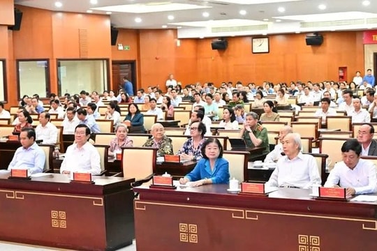 TP.HCM: Xây dựng bộ máy tinh gọn và áp dụng chỉ số KPI đánh giá cán bộ