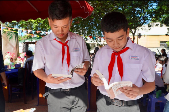 Đưa vào hoạt động Không gian sách cộng đồng tại Nhà lưu niệm Anh hùng Võ Thị Sáu