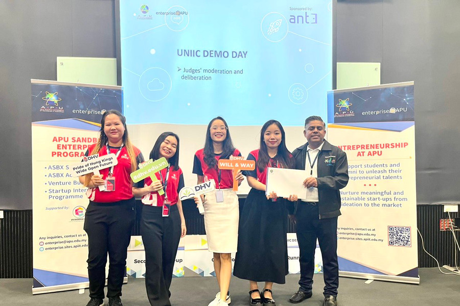Sinh viên Trường ĐH Hùng Vương TP.HCM giành Giải Nhất của cuộc thi khởi nghiệp tại Malaysia