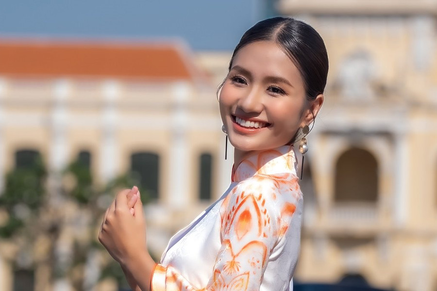Hoa hậu Thanh Hà trong dòng chảy tôn vinh vẻ đẹp áo dài