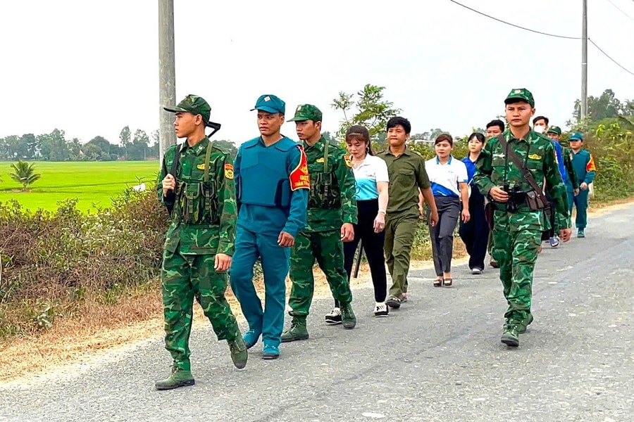 Xây dựng “lá chắn” bảo vệ biên giới