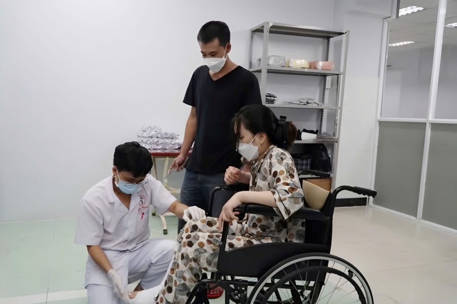 Trăn trở với tình trạng thoái hóa khớp ở người trẻ