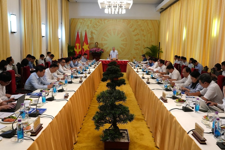 Phó thủ tướng Thường trực làm việc với TP.HCM về triển khai Trung tâm tài chính quốc tế