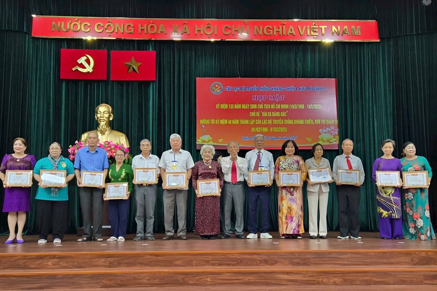 Câu lạc bộ Truyền thống kháng chiến – Hưu trí quận 10: 40 xây dựng và lan tỏa giá trị cách mạng
