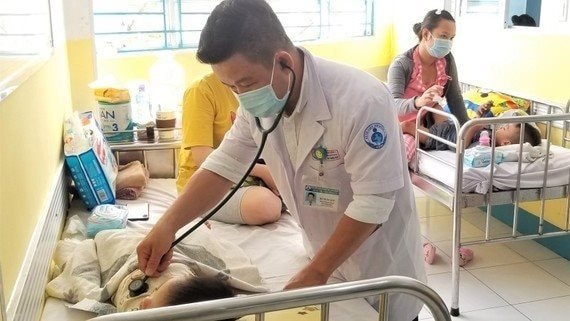 Viện Pasteur TP.HCM hoàn thành thử nghiệm pha 3 vắc xin ngừa tay chân miệng EV-71