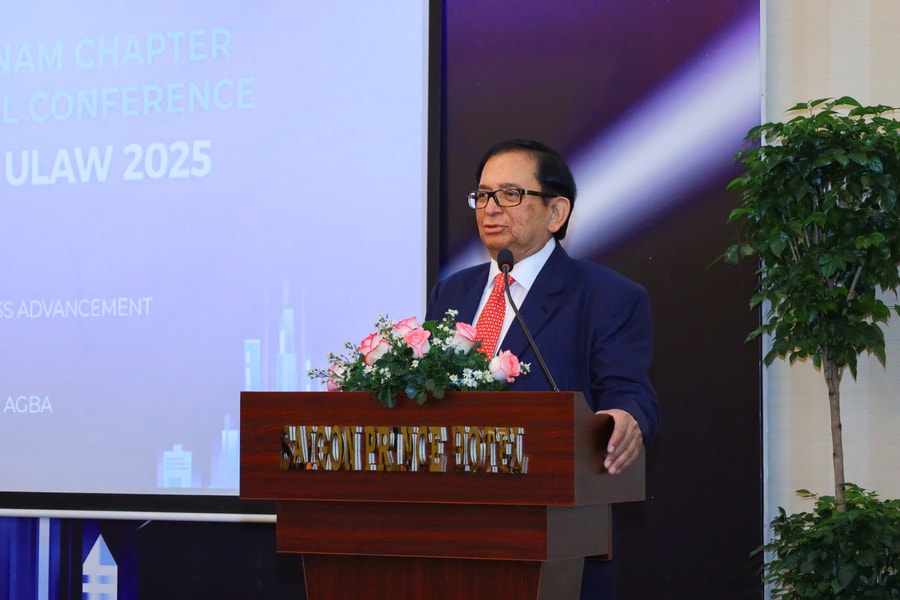 Các chuyên gia bàn về khởi nghiệp trong kỷ nguyên toàn cầu hóa và số hóa