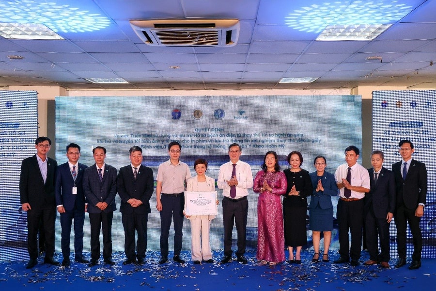 Tập đoàn y khoa Hoàn Mỹ triển khai hồ sơ bệnh án điện tử