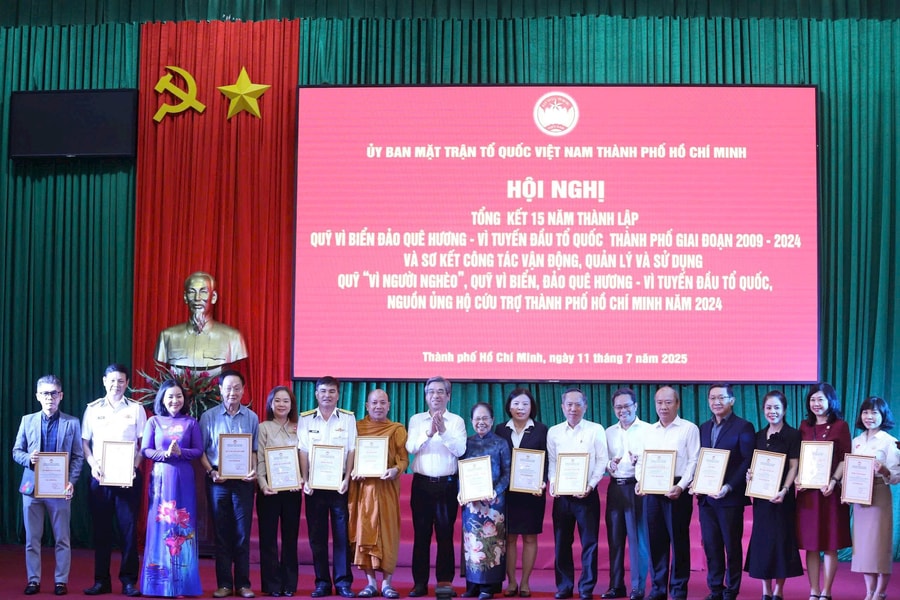 Quỹ "Vì biển đảo quê hương - Vì tuyến đầu Tổ quốc" tiếp nhận hơn 550 tỷ đồng