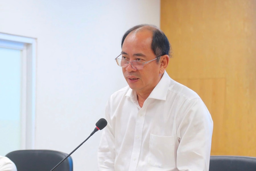 TP.HCM sẽ mở rộng bệnh viện, ngăn chặn 'cò' khám chữa bệnh