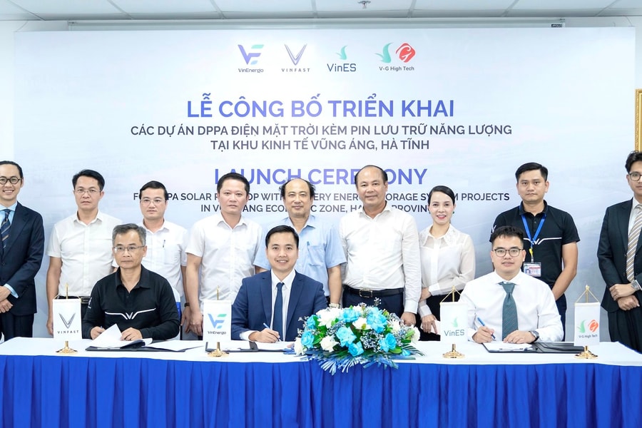 VinEnergo cung cấp điện sạch cho Nhà máy ô tô VinFast và các nhà máy pin tại Hà Tĩnh