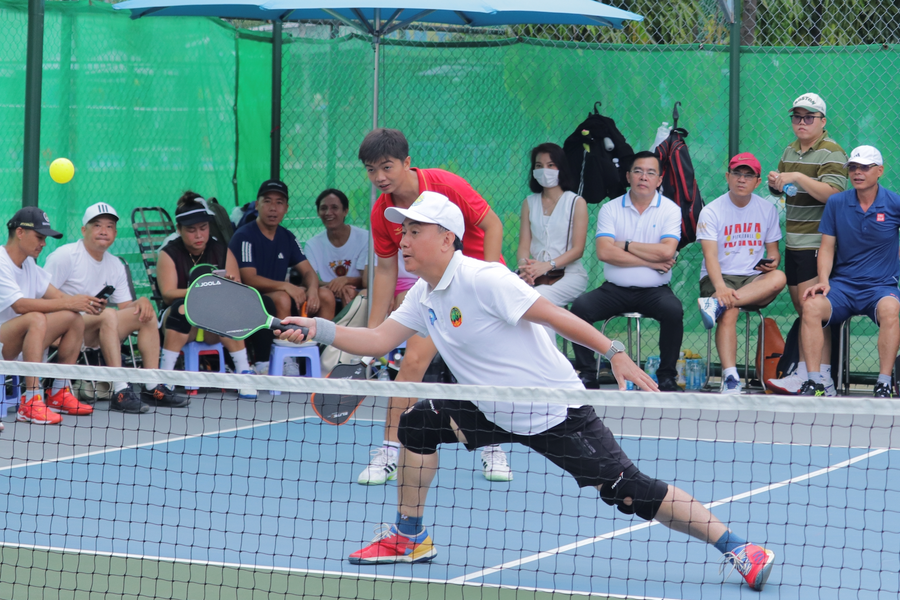 Giải giao hữu Pickleball - Tennis: Thắt chặt tình quân dân
