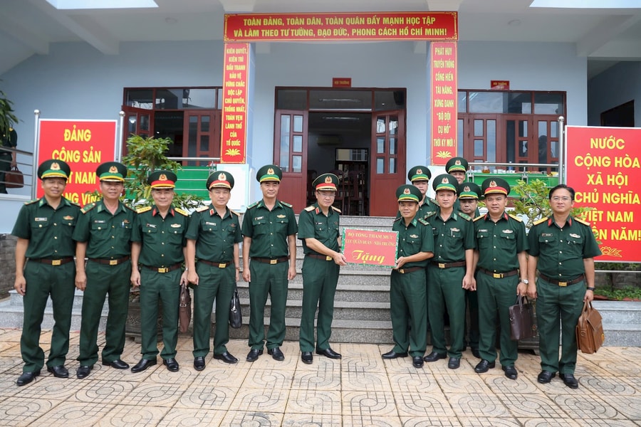 Cục Quân huấn – Nhà trường kiểm tra đơn vị thuộc Bộ Tư lệnh TP.HCM