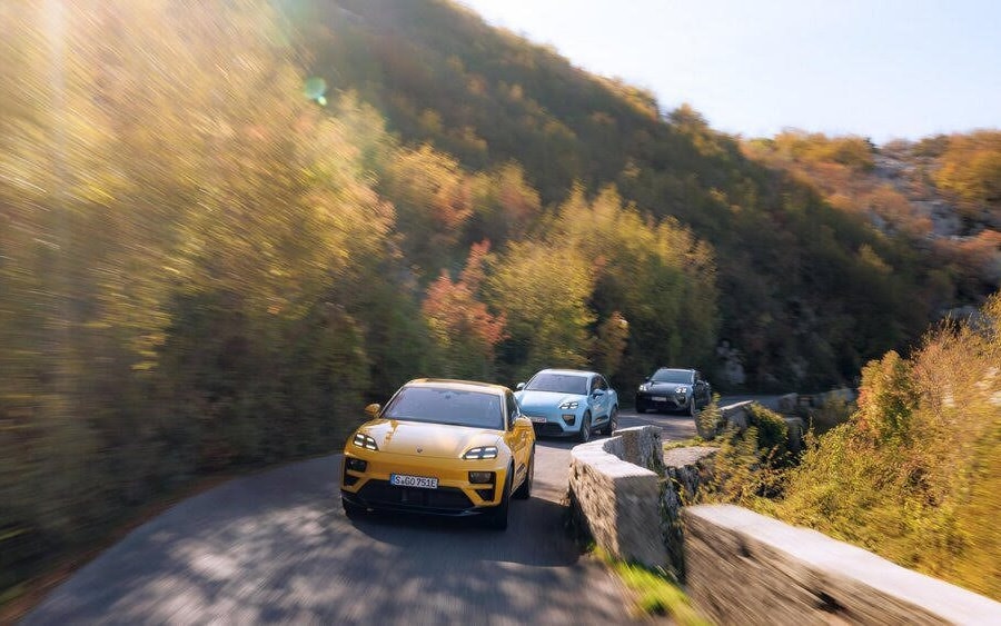 Porsche công bố doanh số tăng trưởng bất chấp môi trường đầy thách thức