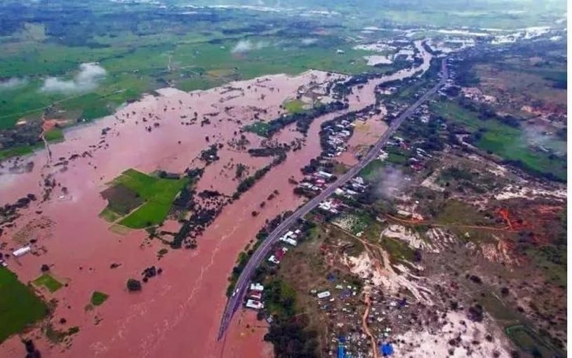 VinFast hỗ trợ khách hàng bị ảnh hưởng mưa lũ tại Huế, Đà Nẵng