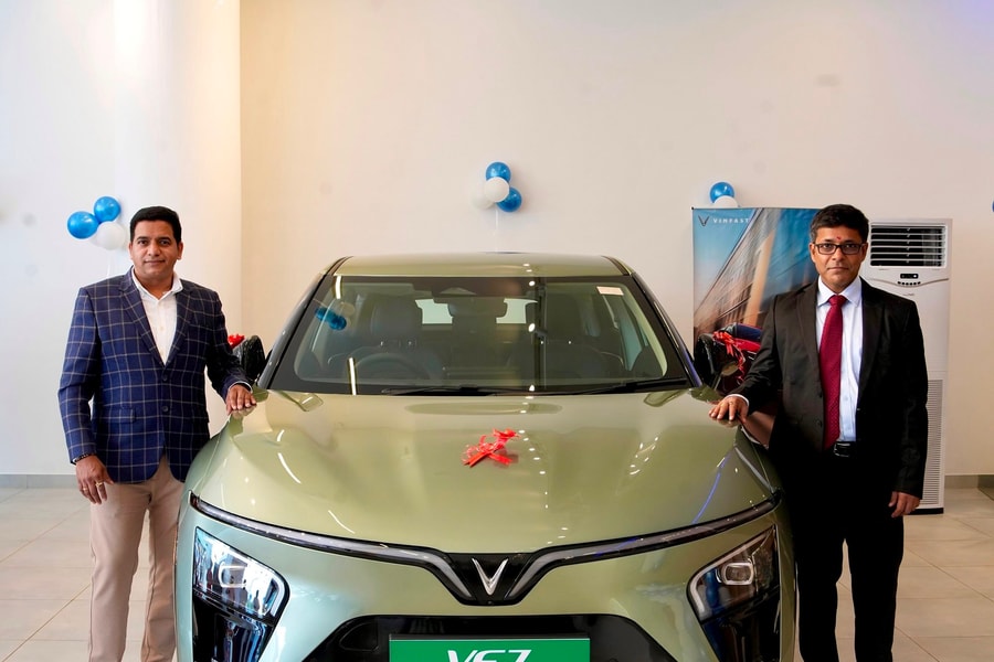 VinFast mở rộng mạnh mẽ tại Ấn Độ với 24 đại lý đi vào hoạt động, mang trải nghiệm ô tô điện cao cấp đến gần hơn với khách hàng