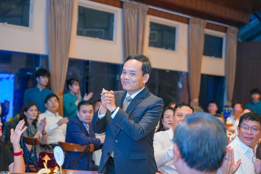 TP.HCM tổ chức buổi gặp mặt với các thầy cô giáo, lãnh đạo các trường