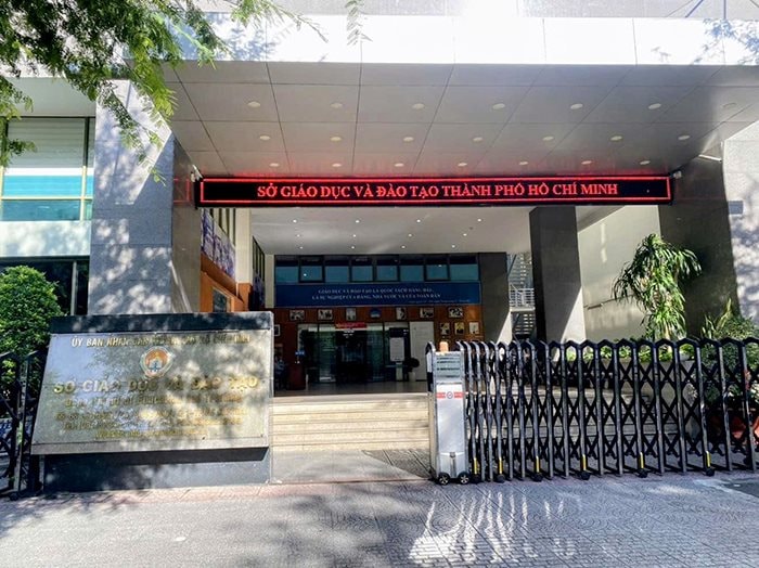 Sở GD&ĐT TP.HCM 13 năm liên tiếp không nhận hoa, quà dịp 20/11