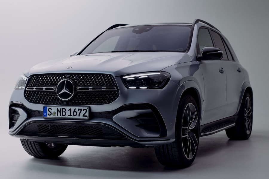 Mercedes-Benz Việt Nam chính thức giới thiệu mẫu SUV PHEV đầu tiên ra thị trường