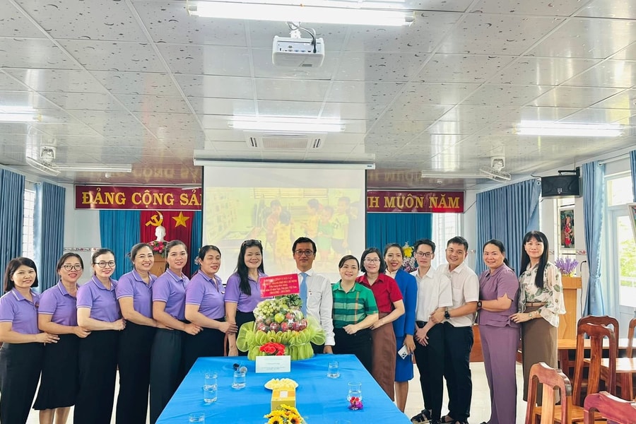 Nhiều hoạt động chúc mừng tại phường Vũng Tàu và lân cận nhân 20/11