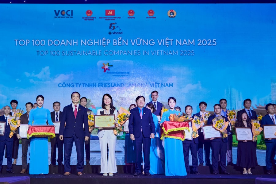Sứ mệnh 'Nuôi dưỡng thế hệ tương lai Việt Nam' đưa FrieslandCampina Việt Nam vào Top CSI 2025