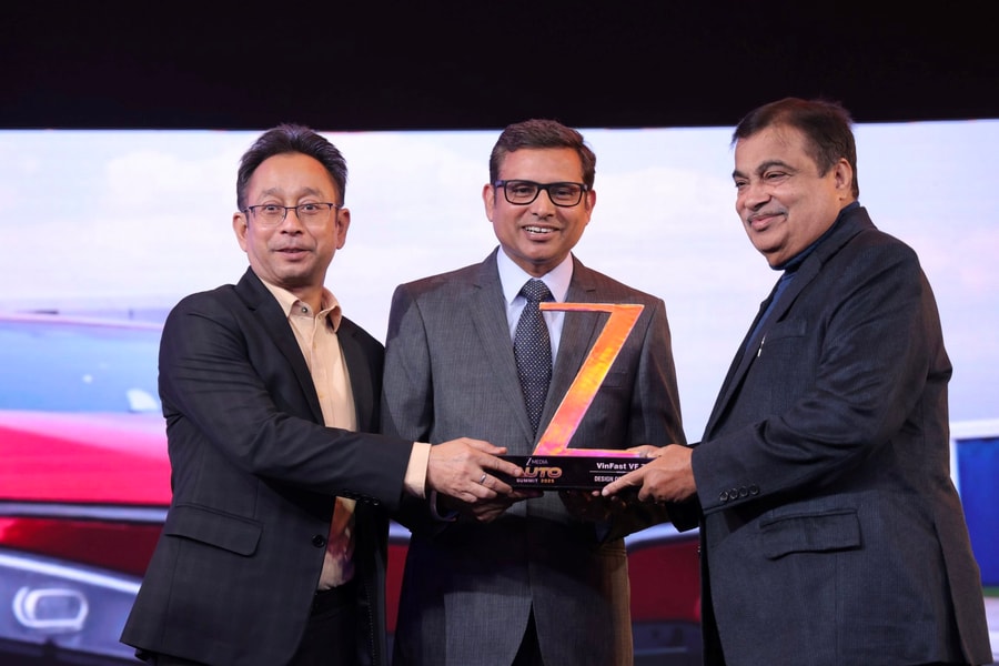 VinFast VF 7 nhận giải “Thiết kế của Năm” tại Zee Media Auto Summit 2025