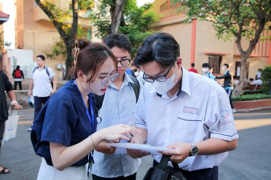 ĐHQG TP.HCM không bắt buộc thí sinh thi đánh giá năng lực để được xét tuyển đại học