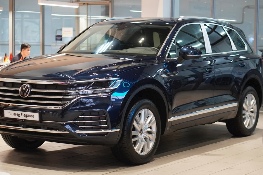 Volkswagen giảm trực tiếp 330 triệu đồng cho khách mua SUV hạng sang Touareg dịp cuối năm