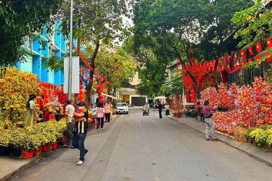 Tăng cường tuyên truyền bảo đảm an ninh trật tự dịp Tết Bính Ngọ 2026 trên địa bàn TP.HCM