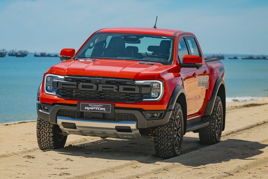 Thị trường ô tô tháng 12/2025: Xe lắp ráp và nhập khẩu trên đà tiếp tục tăng doanh số