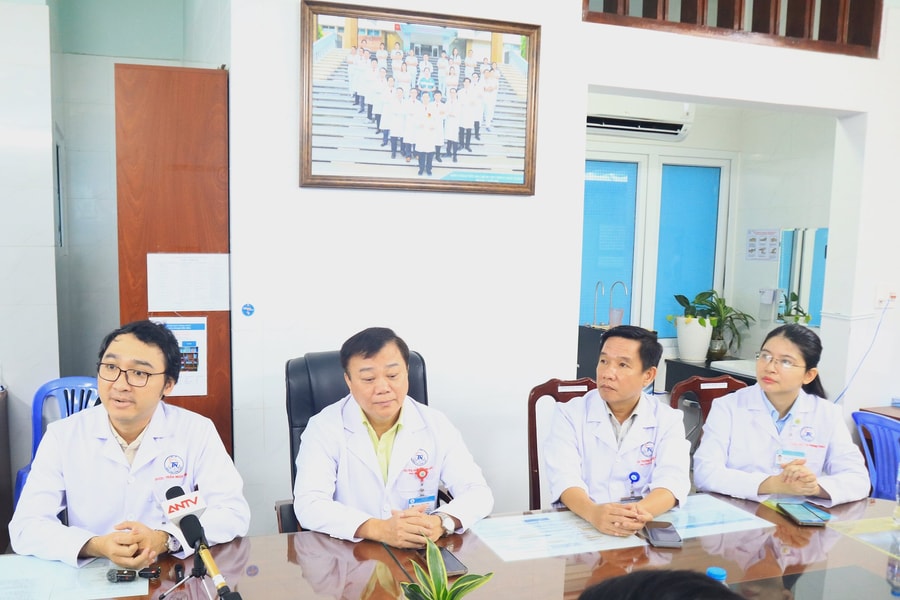 Tin mẹo dân gian, nhiều ca hóc xương cá phải cấp cứu