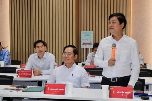 Lãnh đạo TP.HCM định hướng phát triển bền vững xã đảo Long Sơn