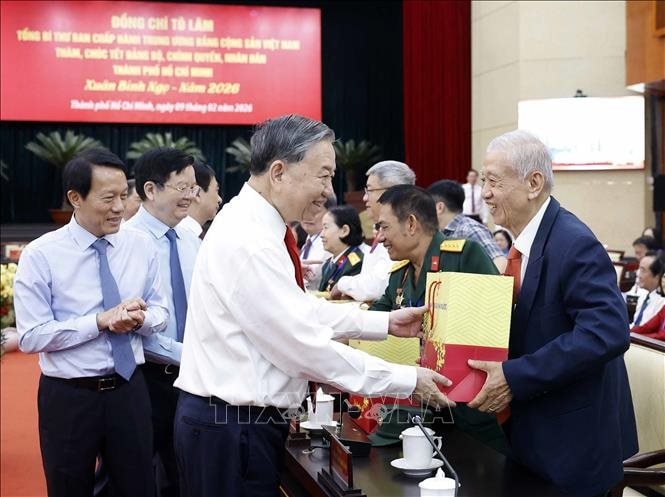 Tổng Bí thư Tô Lâm thăm, chúc Tết Đảng bộ, chính quyền và nhân dân TP.HCM