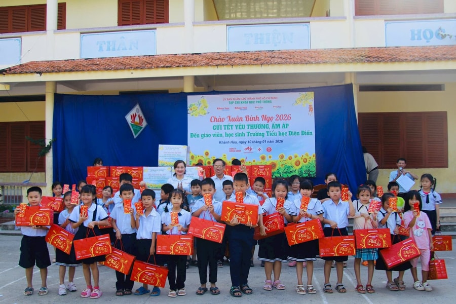 Dấu ấn cộng đồng Tạp chí Khoa học phổ thông trong năm 2025