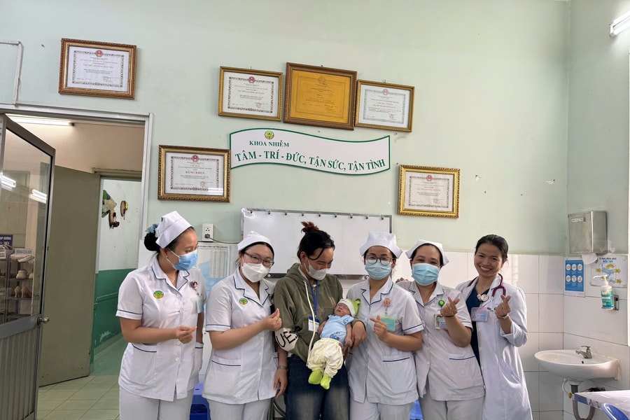 Cái Tết đầu tiên của cu Tí