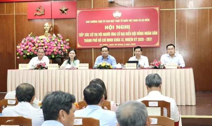 Chủ tịch UBND TP.HCM Nguyễn Văn Được tiếp xúc cử tri