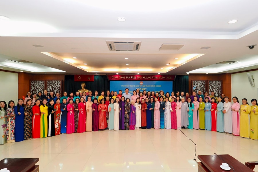 Các nữ cán bộ MTTQ Việt Nam TP.HCM chia sẻ kinh nghiệm ứng cử đại biểu dân cử