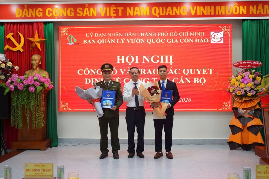 Công bố quyết định của UBND TP.HCM về công tác cán bộ tại Ban quản lý Vườn Quốc gia Côn Đảo